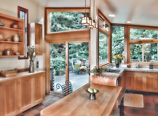 3 Ideal Window Styles for Your Dining Area