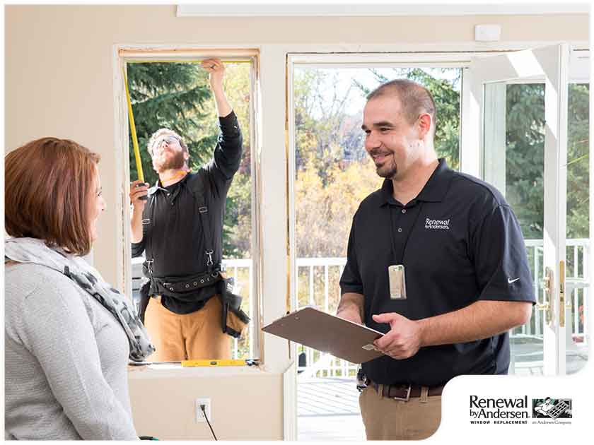 Should You Be Tipping Your Window Replacement Contractor?