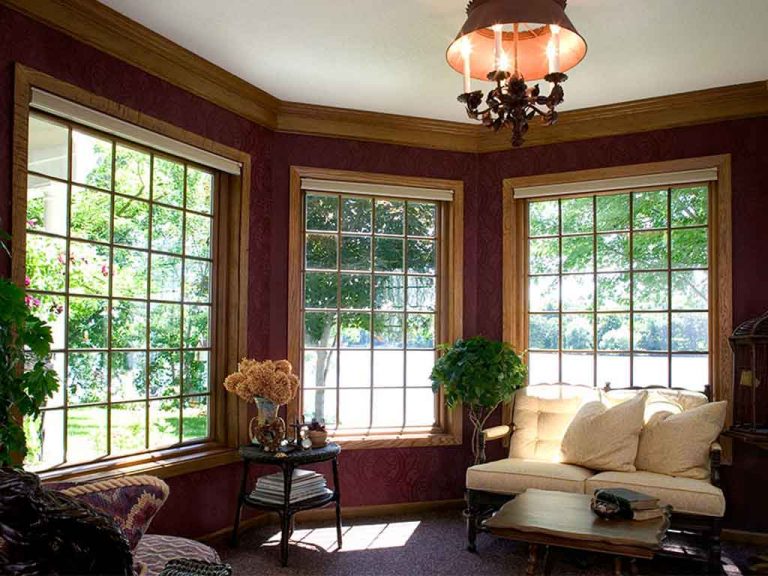 4 Questions Homeowners Should Ask a Window Contractor