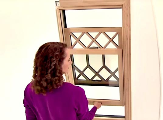 VIDEO BLOG: The Benefits of Double-Hung Windows